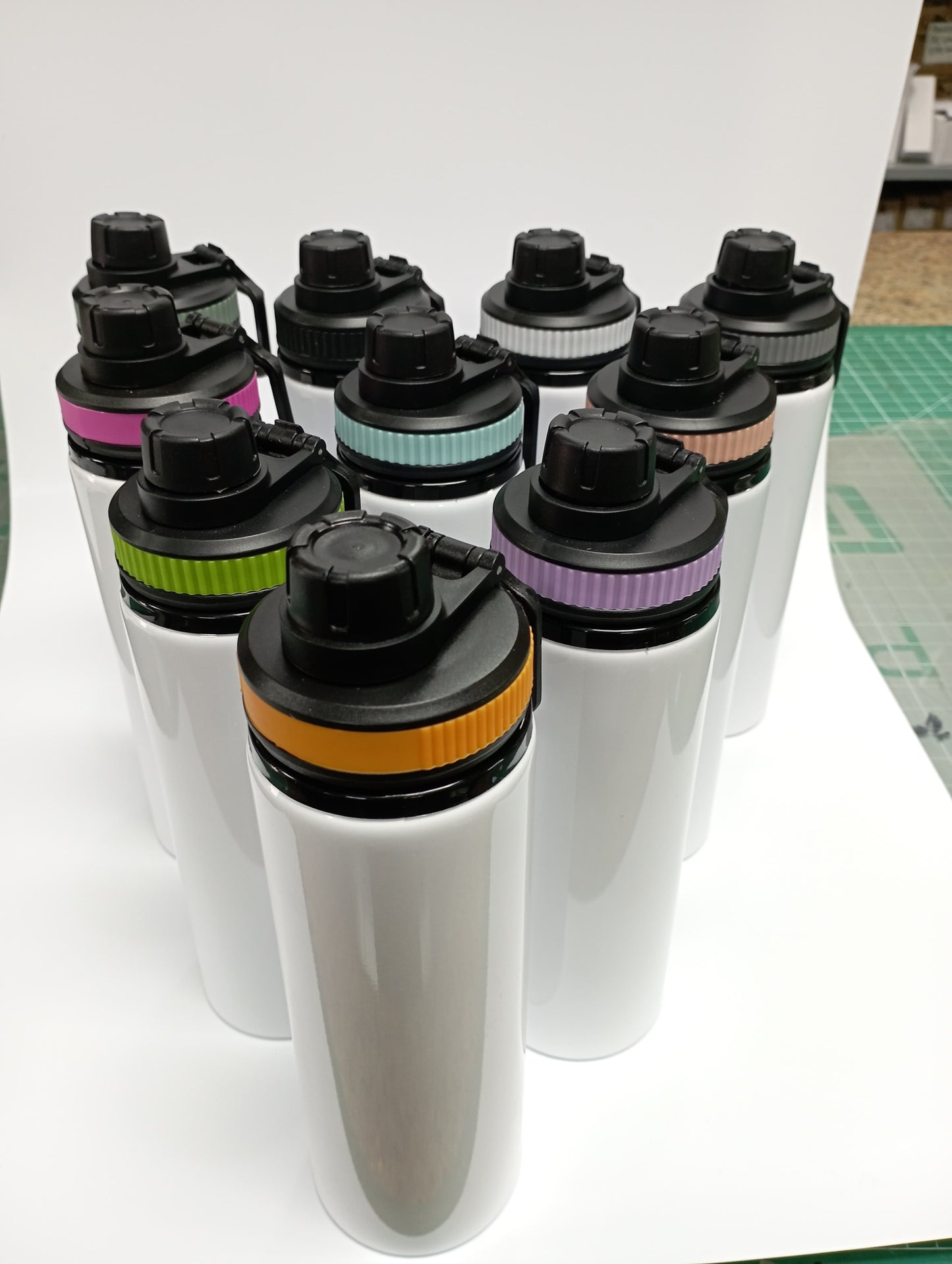 BOTELLA DEPORTIVA "ENROSCABLE W155" CON ARO DE COLOR 750ml SUBLIMABLE