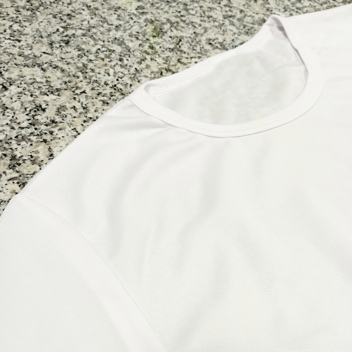 SUÉTER DRYFIT (UNISEX) BLANCO 100% POLIESTER SUBLIMABLE