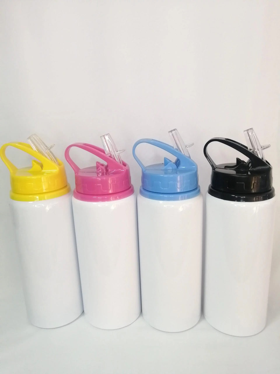 BOTELLA "CUPS" DE ALUMINIO 600 ml SUBLIMABLE