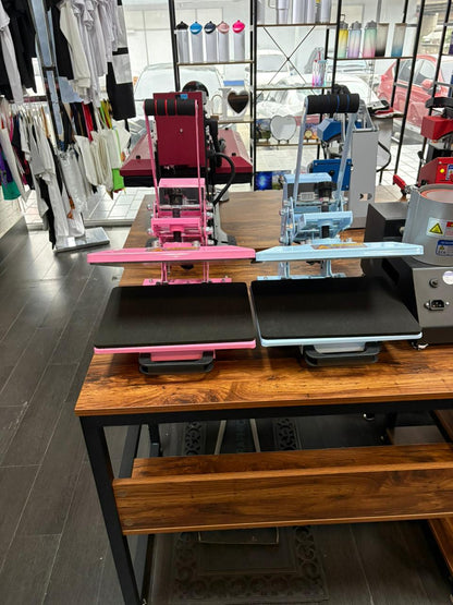 PLANCHA 23X30 cm BULL PRESS 110V CON GAVETA