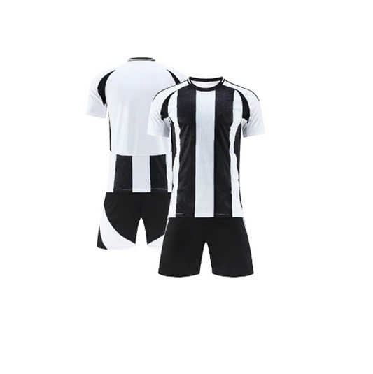 UNIFORME DEPORTIVO NIÑOS BLANCO RAYA NEGRA SUBLIMABLE UK012